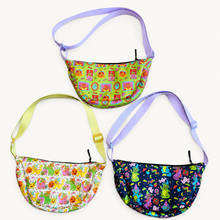 Load image into Gallery viewer, Halloween Kitty Crossbody Bag