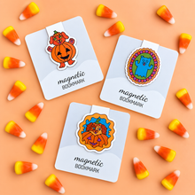 Load image into Gallery viewer, Halloween Kitty Magnetic Bookmarks
